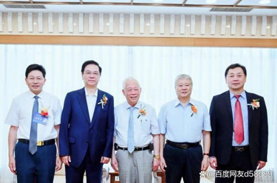 共扬本草风帆，构建人类健康共同体 ——李乘伊院长出席2026大健康产业品牌出海发展大会